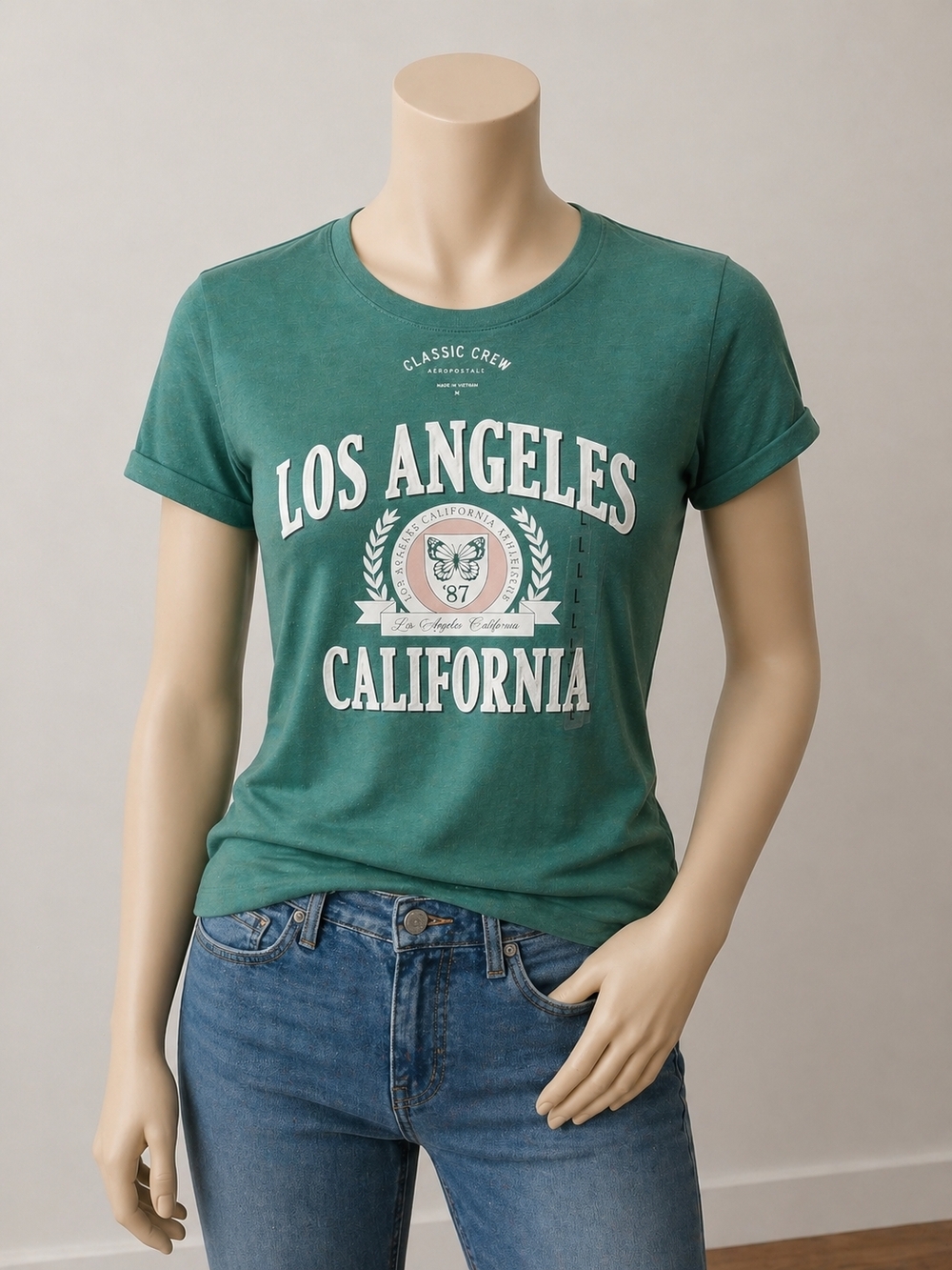 Aeropostale Classic Crew Tee in Light Green (Pictures Show T-shirt Darker)